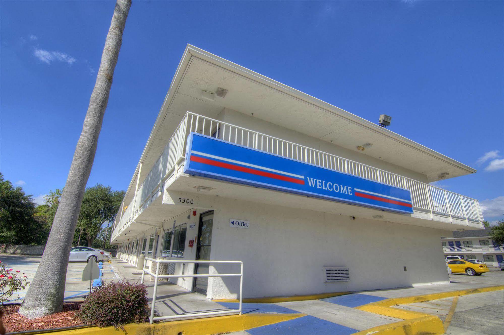 Motel 6-Orlando, Fl - Winter Park Мейтленд Экстерьер фото